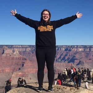 Meet your Posher, Hannah